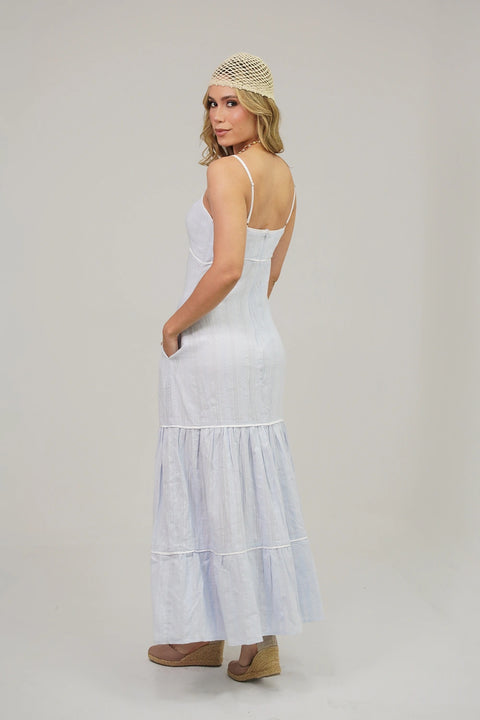 VESTIDO LARGO CON FALDA TIERED, ESCOTE DELICADO Y BOLSILLOS REF 1503