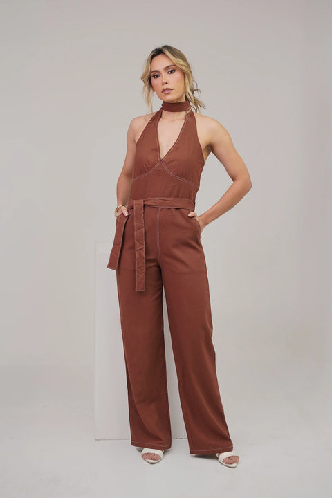 ENTERIZO HALTER DE BOTA ANCHA CON CINTURÓN DE LAZO Y COSTURAS A CONTRASTE REF 1601