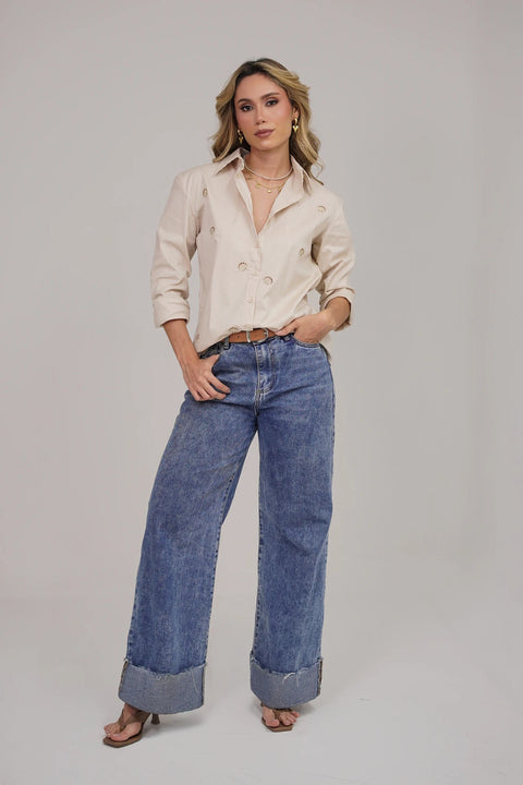 CAMISA SEMI OVERSIZE CON BORDADOS DE CONCHAS REF 0328