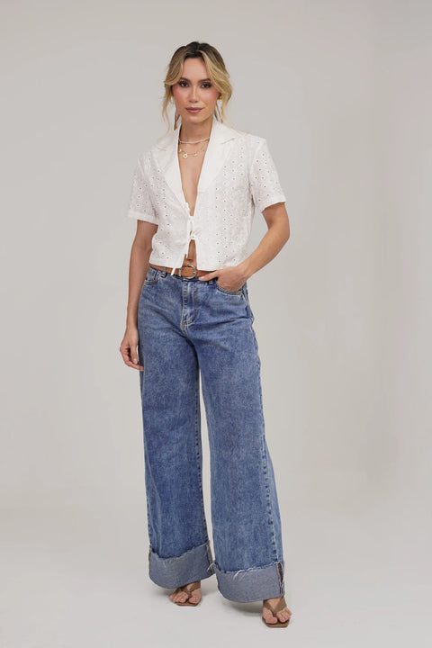 CAMISA DE OJALILLO MANGA CORTA, CUELLO DE SOLAPA Y LAZOS FRONTALES REF 0321