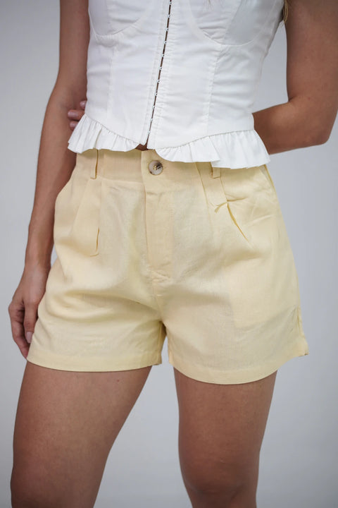 SHORT CON PLIEGUES Y ELÁSTICO EN PRETINA REF 1801