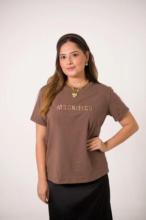 CAMISETA LARGA BORDADA MAGNIFICA REF 013546